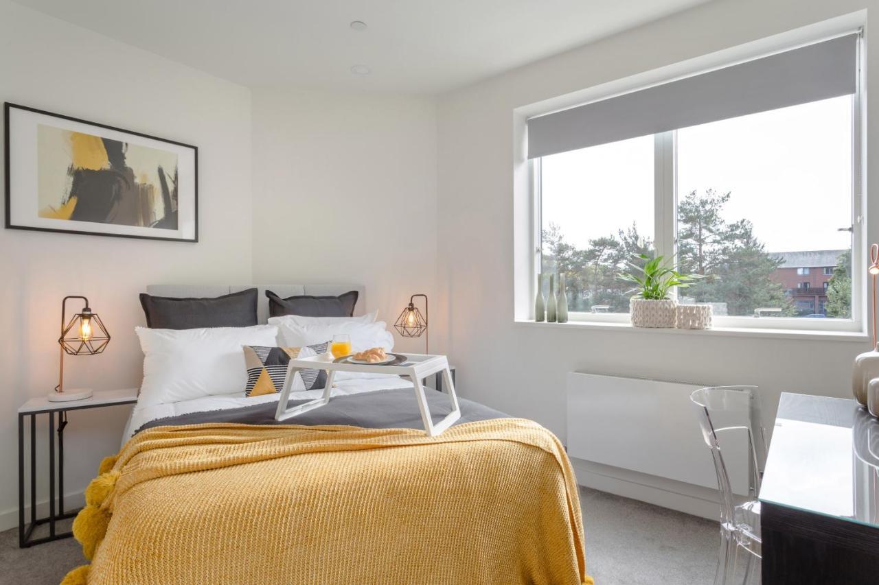 Luxury Serviced Apartments Stevenage, Hertfordshire מראה חיצוני תמונה